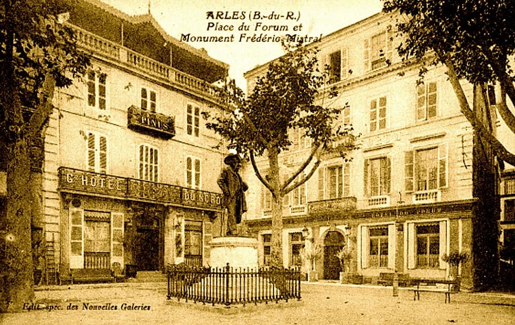 Arles Tourist Scams: 7 Common Traps and How to Avoid Them