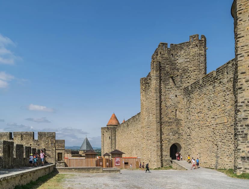 Is Carcassonne Safe for Solo Female Travellers? (2026 Safety & Solo Guide)