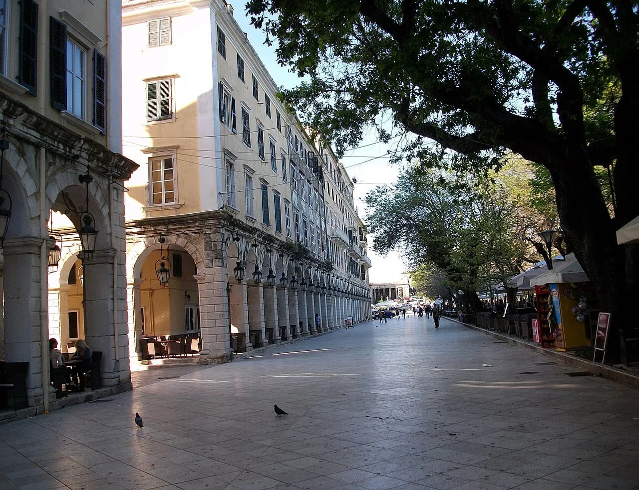 Corfu Tourist Scams: 10+ Common Traps & How to Avoid Them