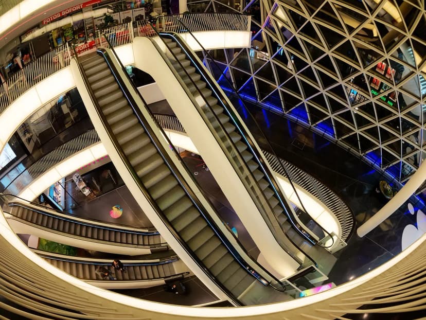 Frankfurt Tourist Scams: How to Spot and Avoid Them in 2026