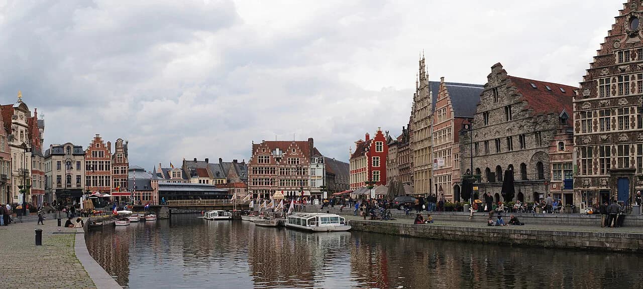 Is Ghent Safe for Solo Female Travellers? Neighborhood & Night Safety Guide (2026)