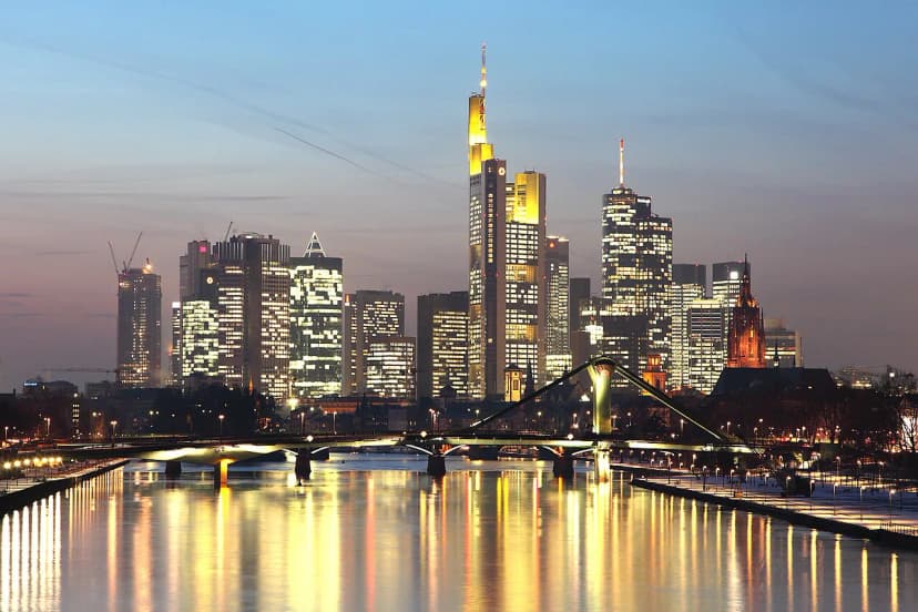 Is Frankfurt Safe at Night? Areas to Avoid & Safety Tips
