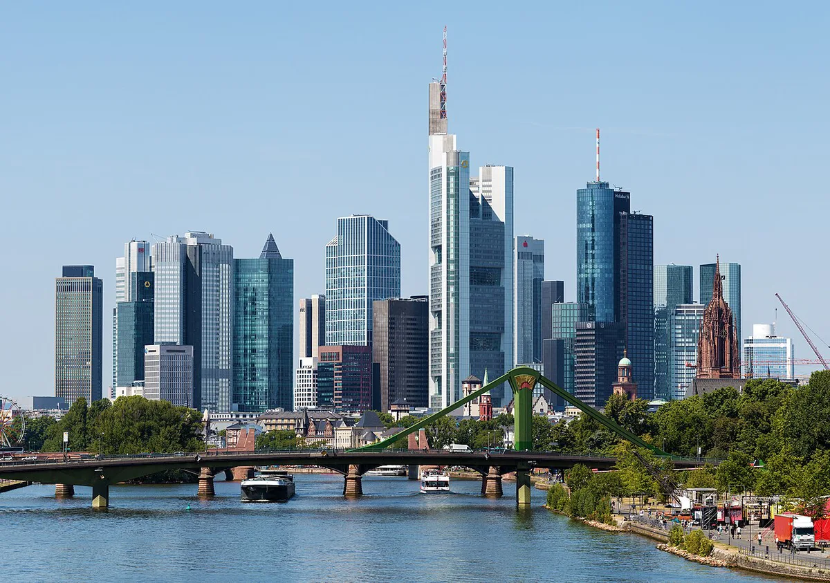 Panoramic view over Frankfurt — 2