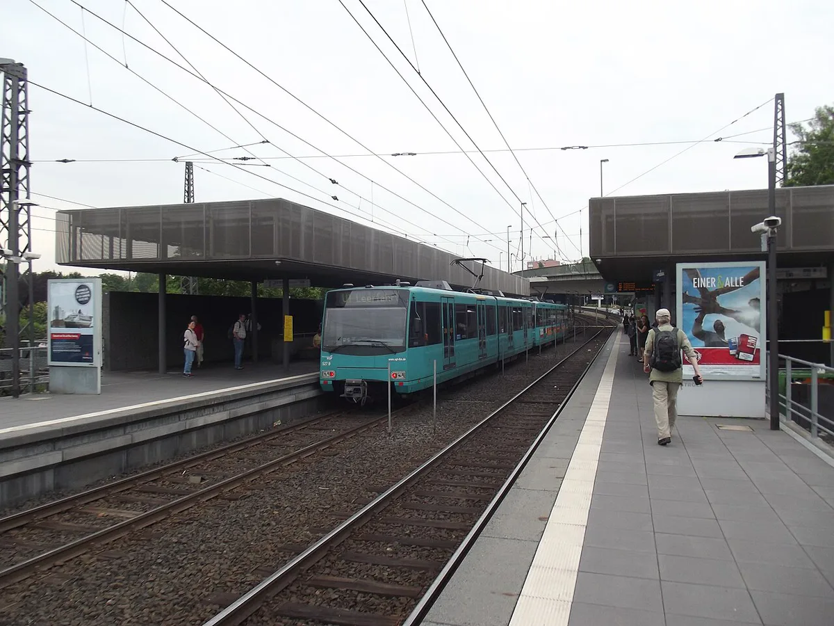 Public transport in Frankfurt — 1