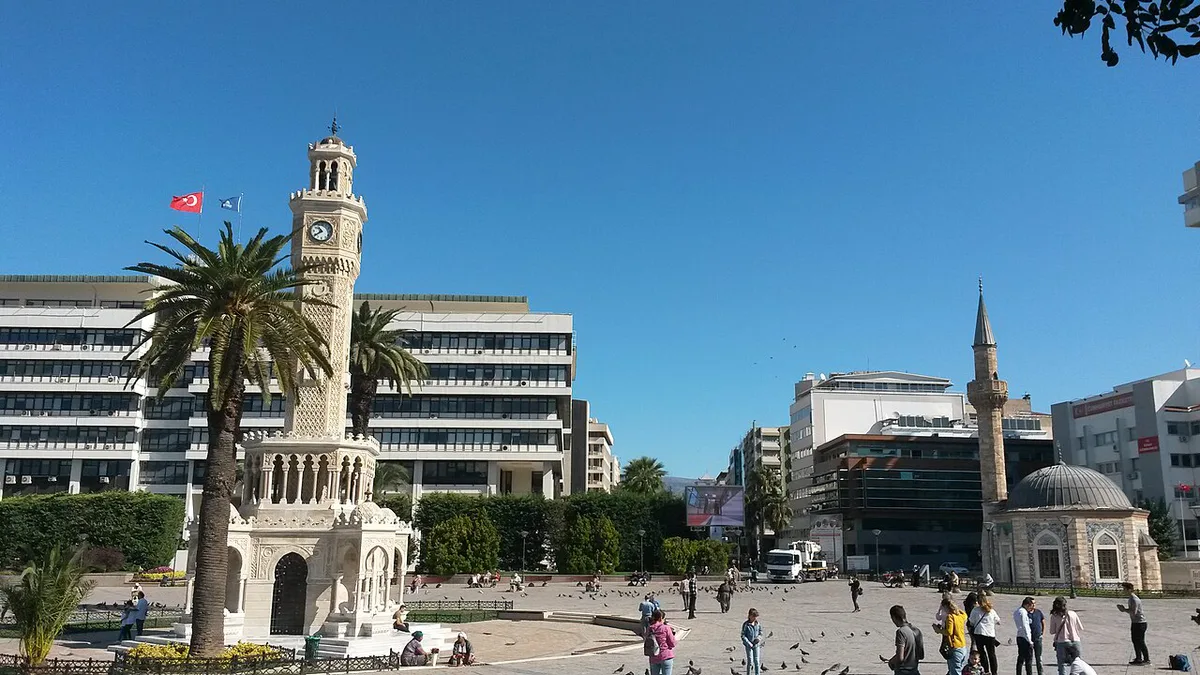 Konak Square October 2019 — 1