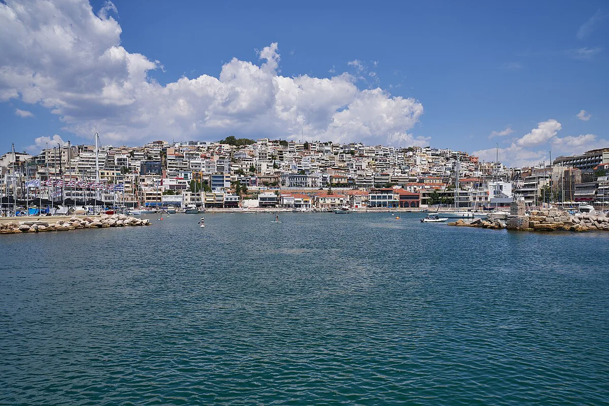 The yacht-lined Mikrolimano harbour in Piraeus — 1