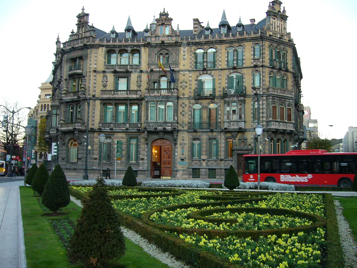 Chavarri palace — 2
