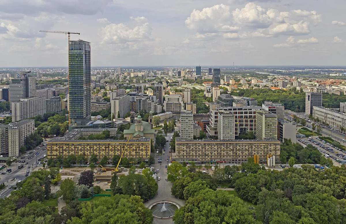 Warsaw's rebuilt Old Town market square — 1