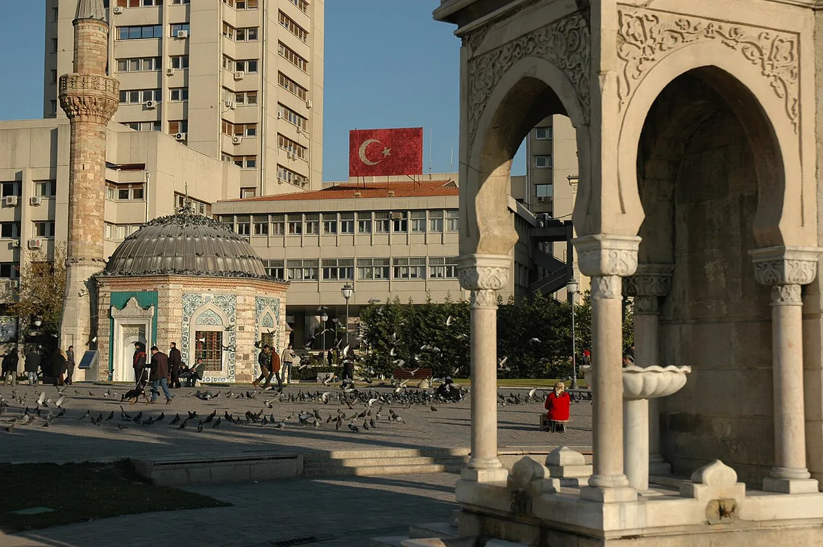 Panoramic view over Izmir — 2