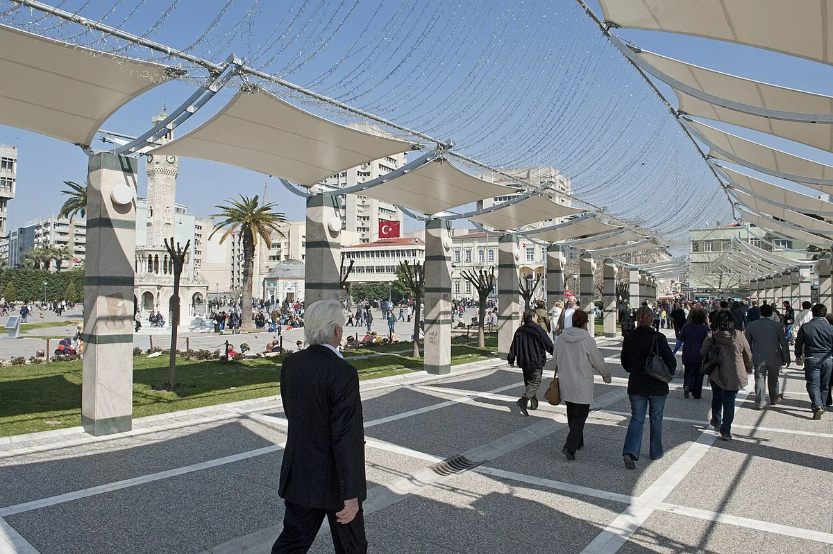 Public transport in Izmir — 2